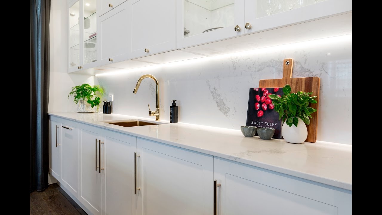 Julia & Sasha's Block kitchen