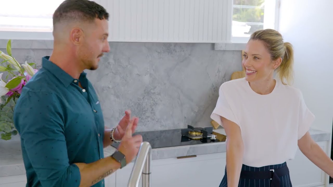 Join Darren Palmer on a Tour of Ally Langdon's Kinsman Kitchen, Laundry & Wardrobe