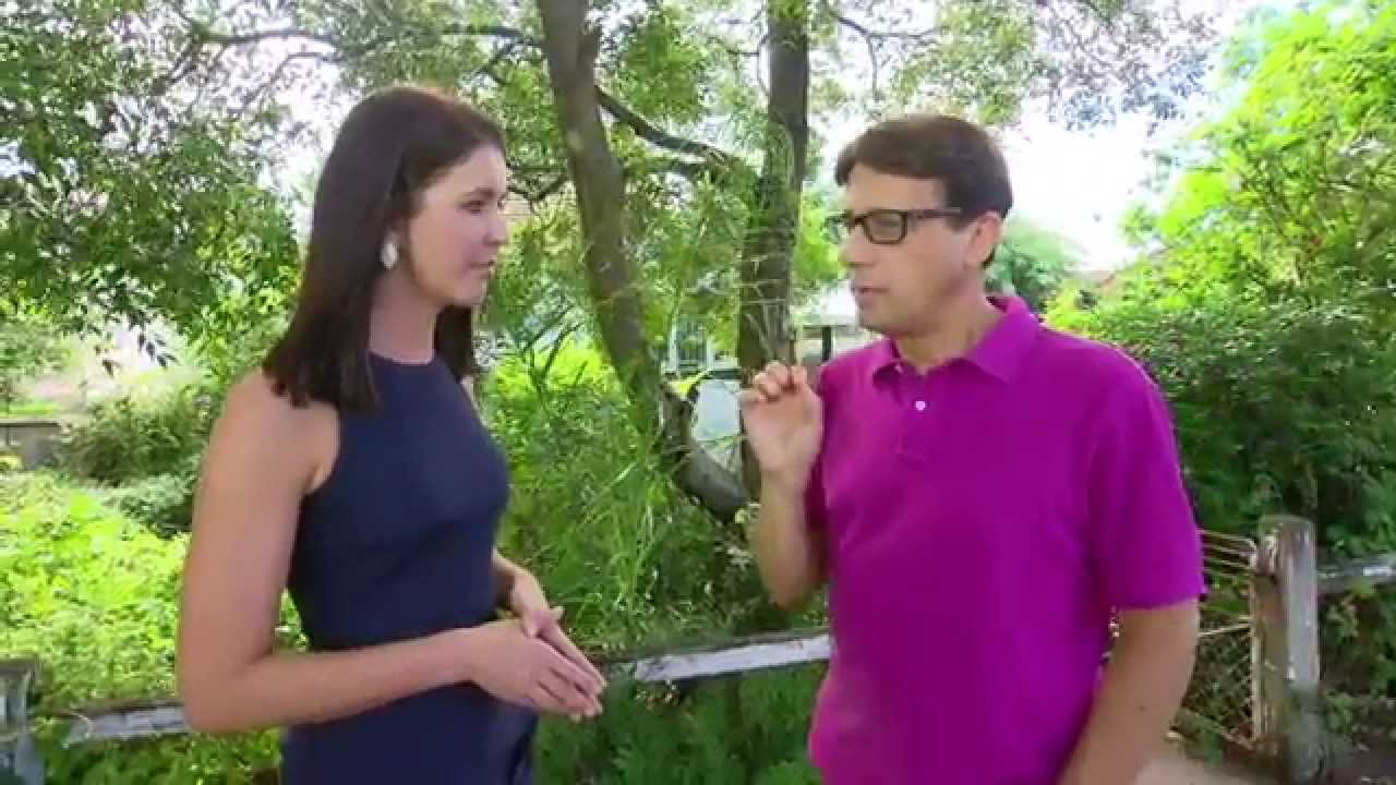 Interiors Addict TV: Andrew Winter's top tips for selling your home